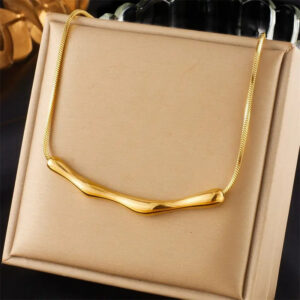 Minimalist Bar Necklace with Chain