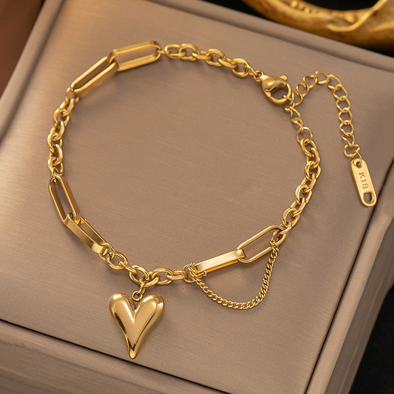 gold-plated-anti-tarnish-heart-themed-charm-bracelet-2