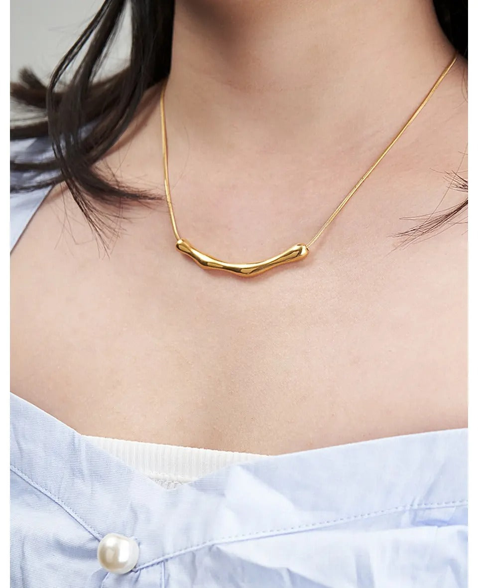 Minimalist Bar Necklace with Chain